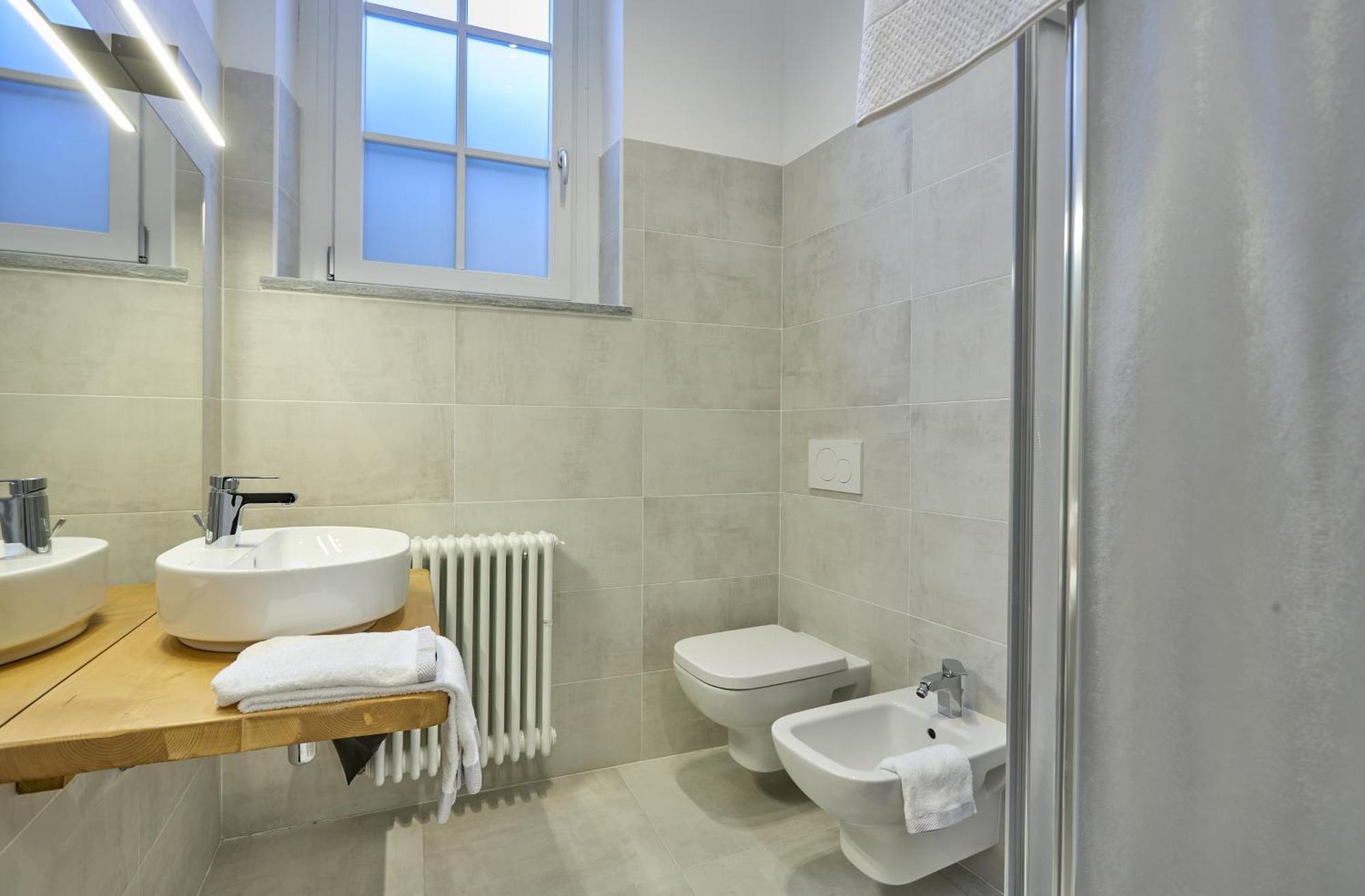 Via Ai Portici Suite Caselle Torinese Exterior photo
