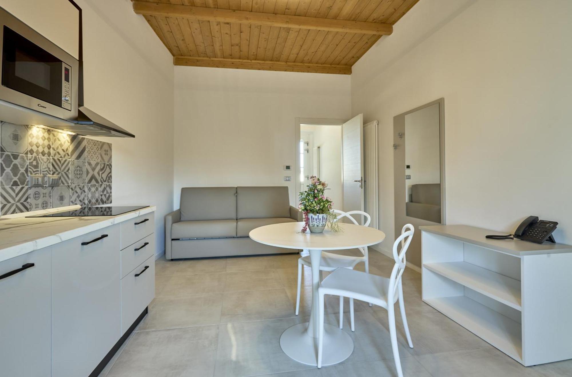 Via Ai Portici Suite Caselle Torinese Exterior photo